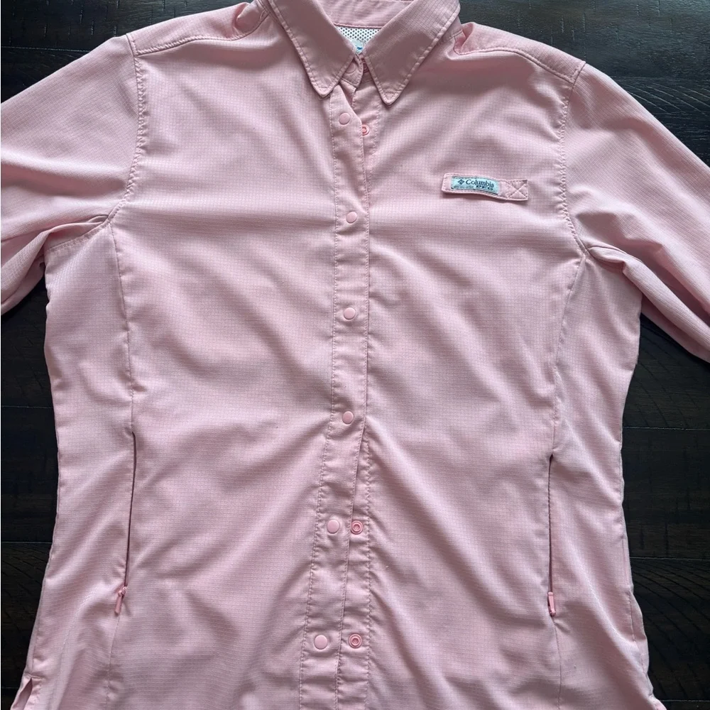 Columbia Pink Button-Up Women's Top - Picture 11 of 12